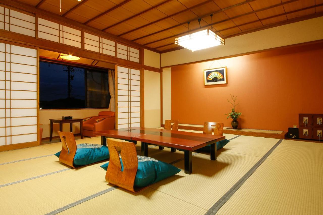 Hokuriku Yamashiro Onsen Hotel Kikyou Kaga  Εξωτερικό φωτογραφία